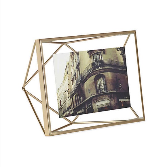 4 x 6 In Box Gold Umbra Frames - Picture 2 of 5